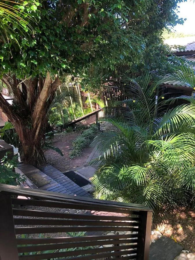 Pousada Aloha Beach House Praia do Rosa Inn