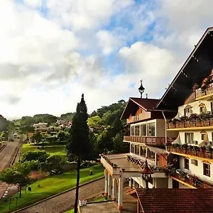 13 Linden Hotel